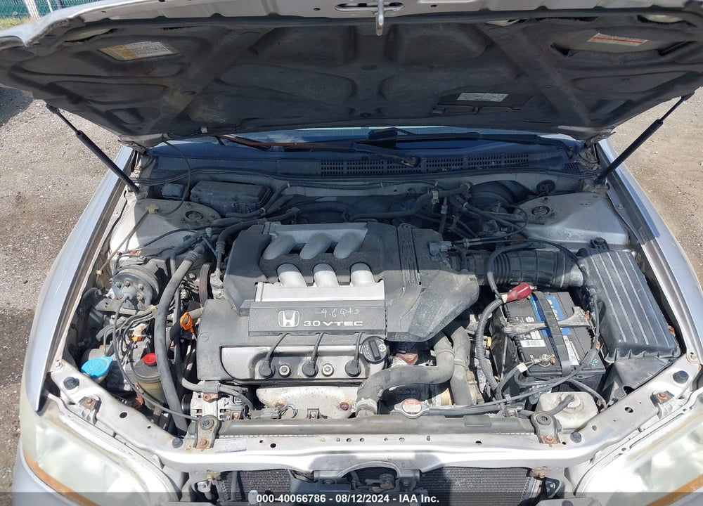 1998 HONDA ACCORD EX V6 VIN: 1HGCG1652WA011412
