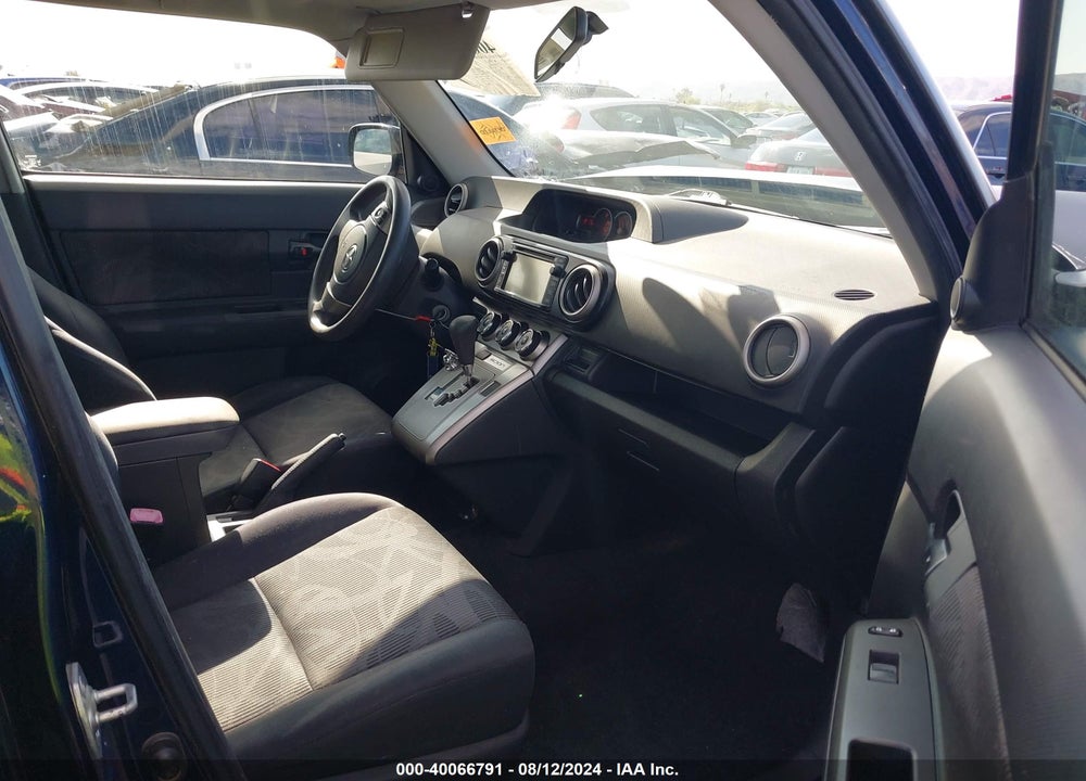 2014 SCION XB VIN: JTLZE4FE3EJ052151