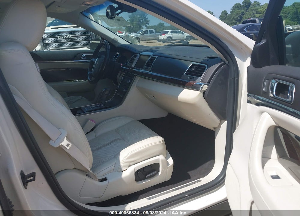 2009 LINCOLN MKS VIN: 1LNHM93RX9G627908