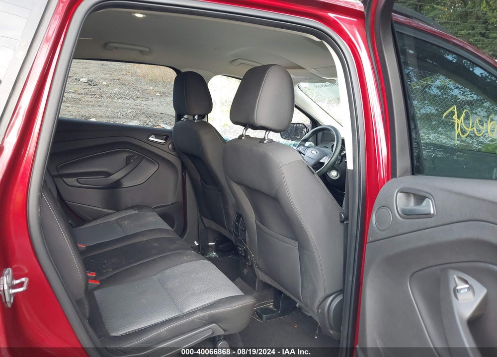 2017 FORD ESCAPE SE VIN: 1FMCU0GD5HUA12588