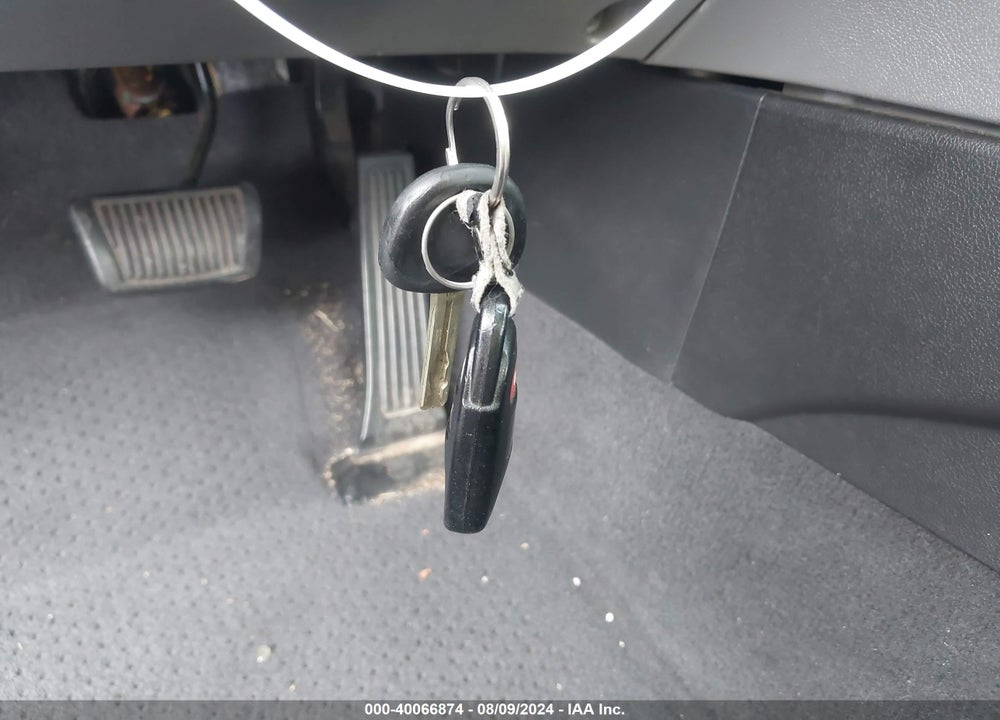 2013 HYUNDAI SONATA GLS VIN: 5NPEB4AC2DH715676