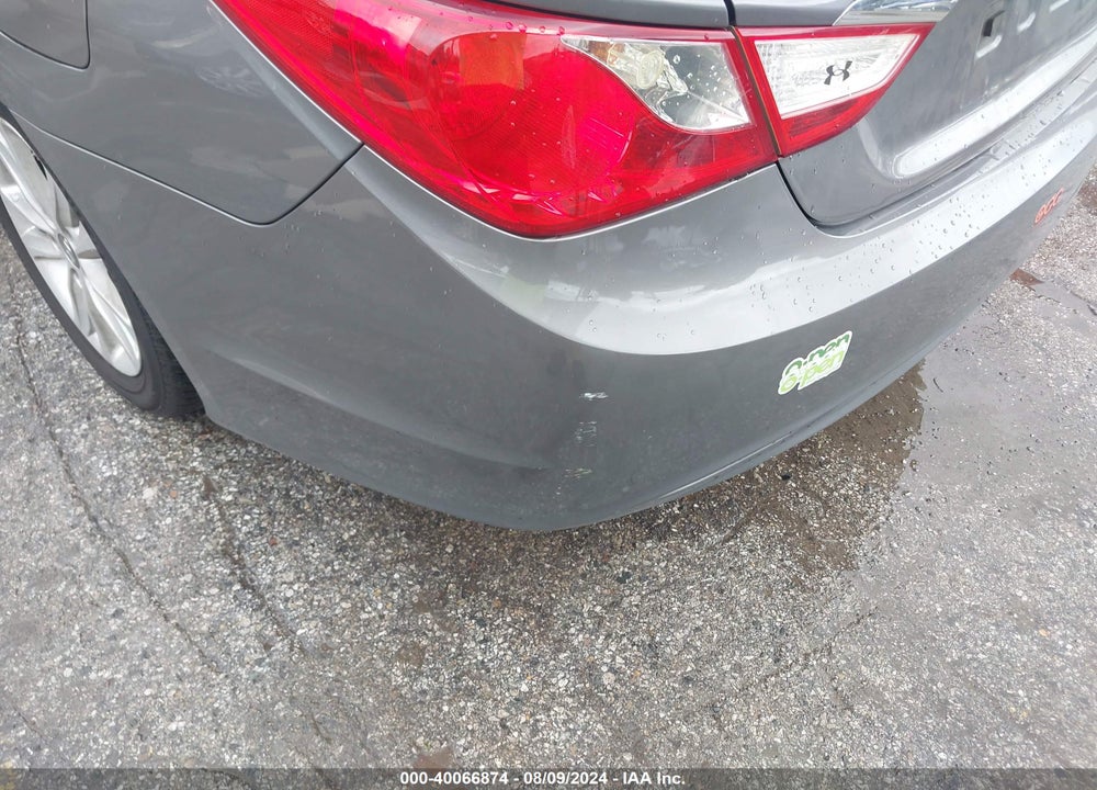 2013 HYUNDAI SONATA GLS VIN: 5NPEB4AC2DH715676