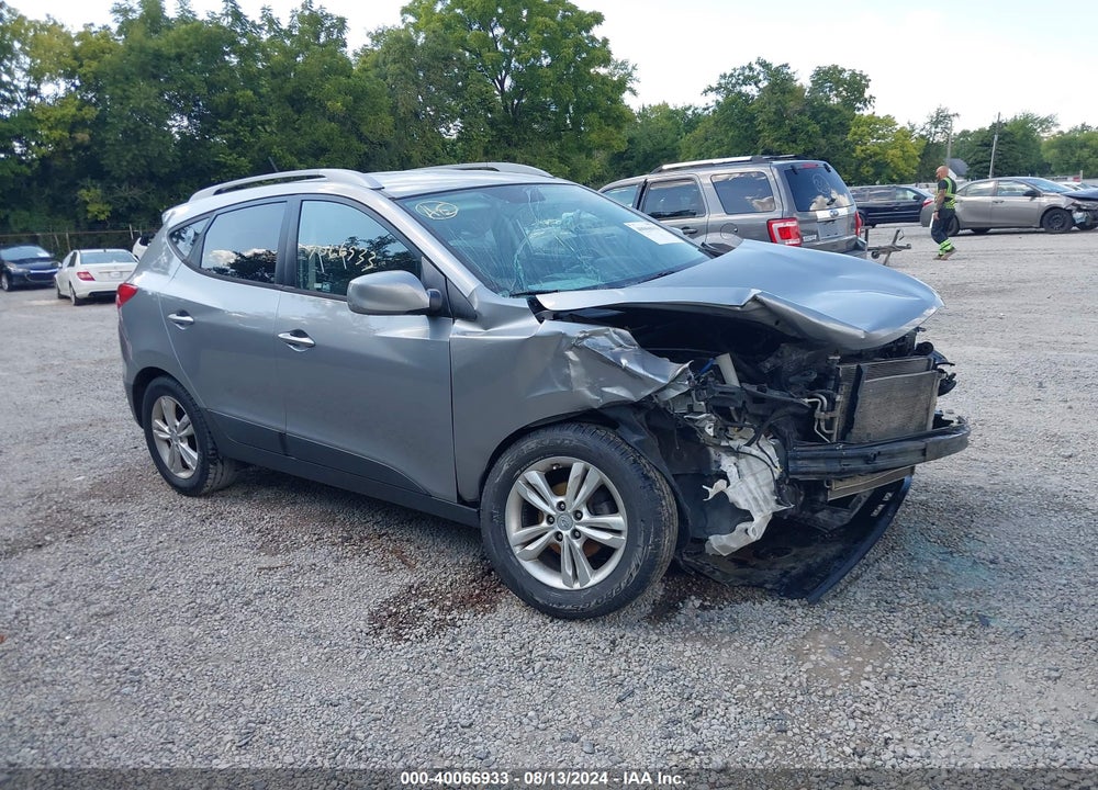 2011 HYUNDAI TUCSON GLS VIN: KM8JU3AC2BU168748