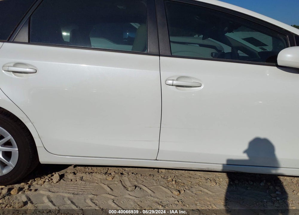 2012 TOYOTA PRIUS V THREE VIN: JTDZN3EUXC3091397