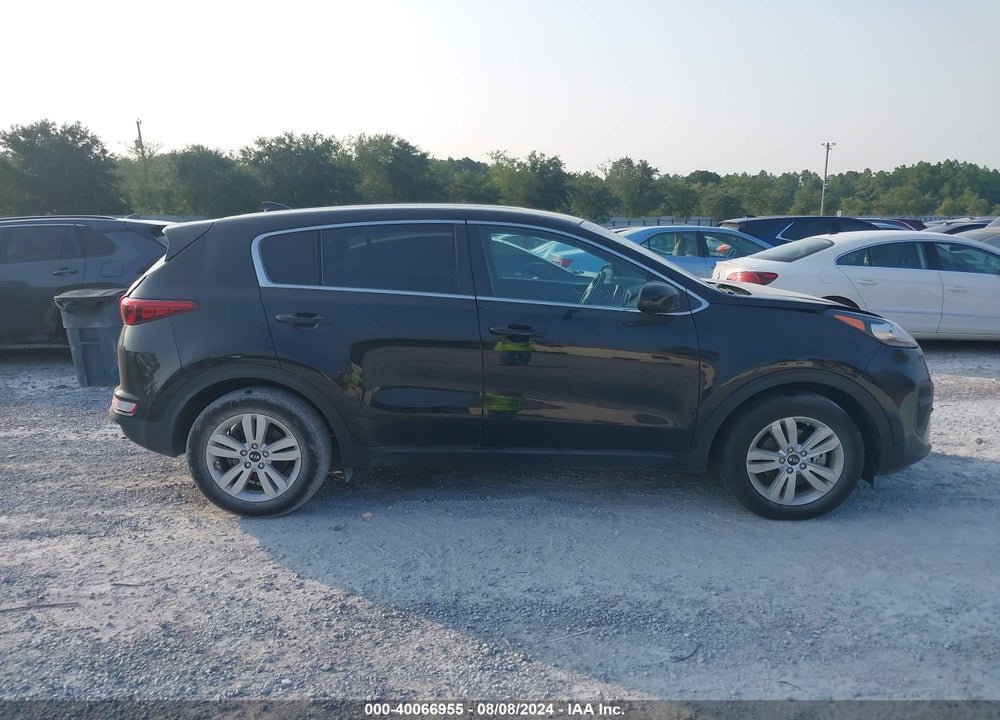 2018 KIA SPORTAGE LX VIN: KNDPM3AC4J7458999