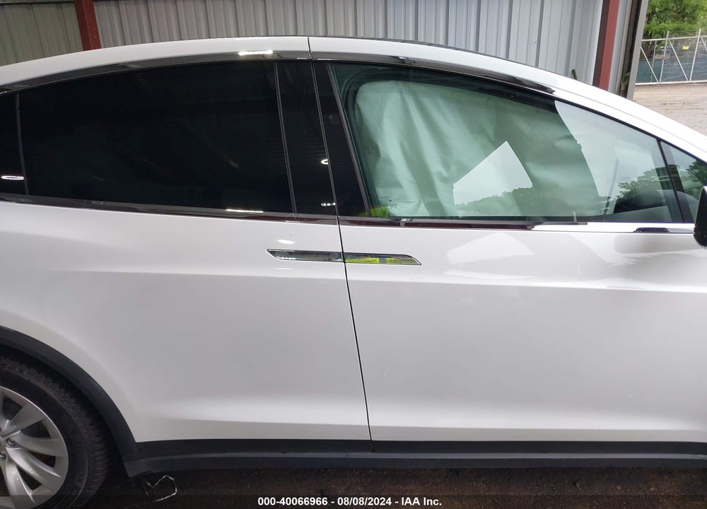 2020 TESLA MODEL X LONG RANGE DUAL MOTOR ALL-WHEEL DRIVE/LONG RANGE PLUS DUAL MOTOR ALL-WHEEL DRIVE VIN: 5YJXCAE25LF286486