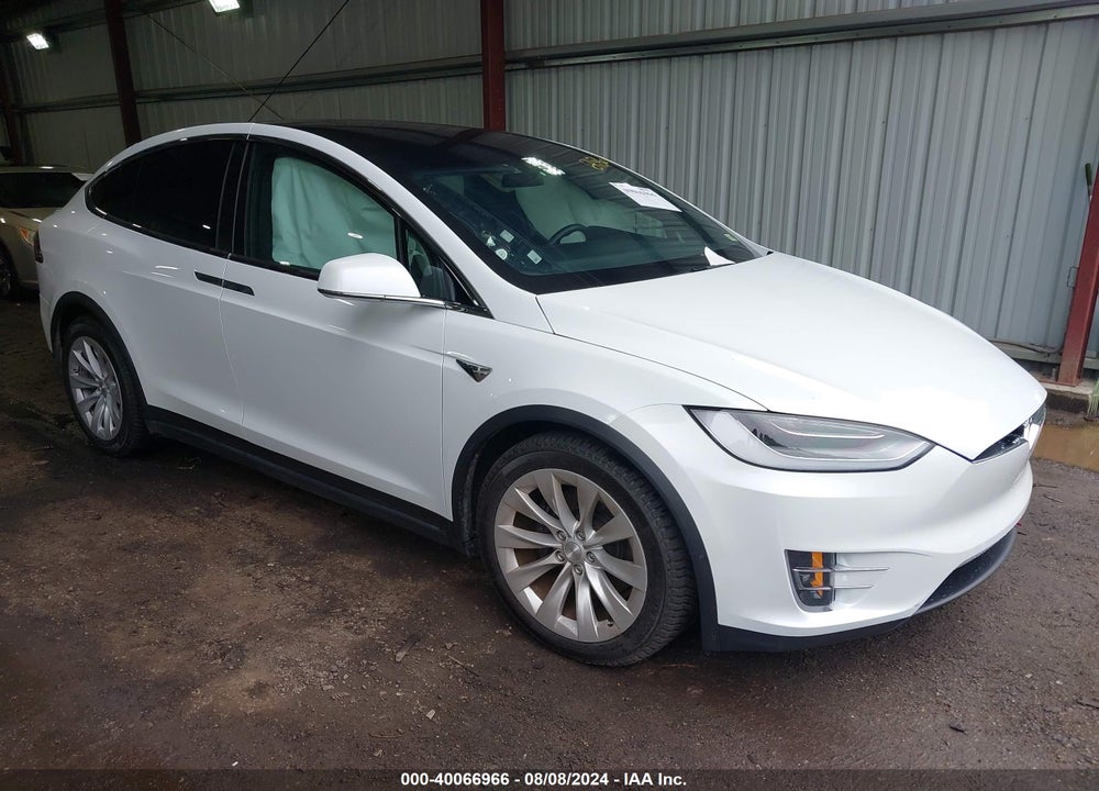 2020 TESLA MODEL X LONG RANGE DUAL MOTOR ALL-WHEEL DRIVE/LONG RANGE PLUS DUAL MOTOR ALL-WHEEL DRIVE VIN: 5YJXCAE25LF286486