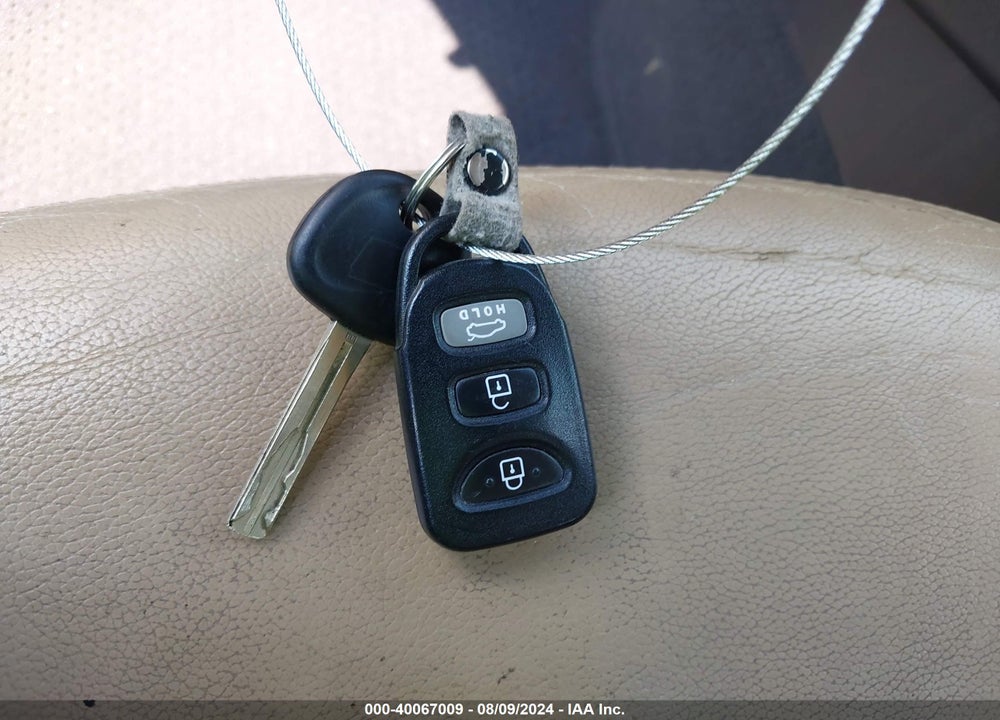 2013 HYUNDAI SONATA GLS VIN: 5NPEB4AC5DH783308