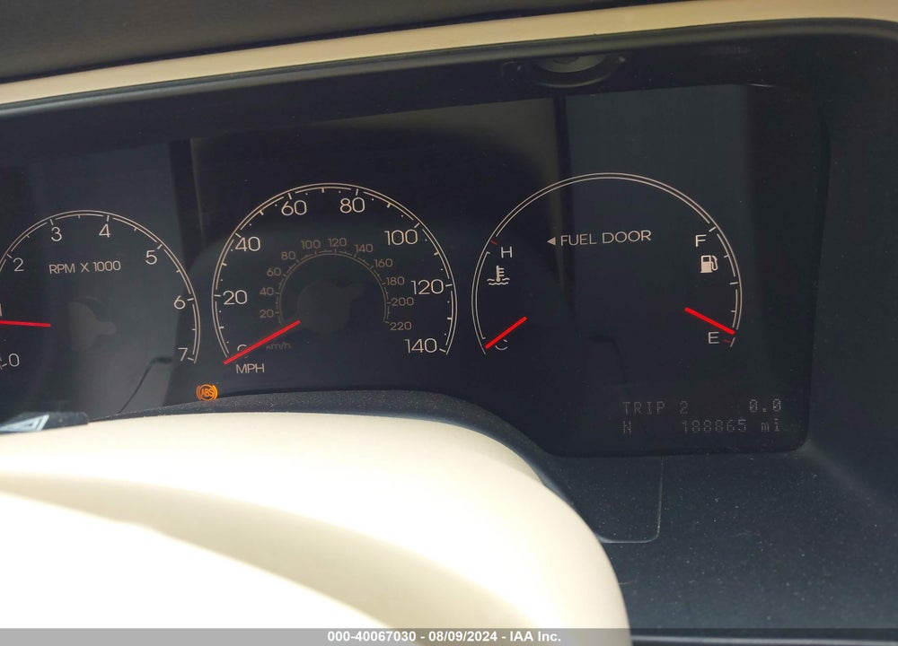 2006 LINCOLN NAVIGATOR VIN: 5LMFU28586LJ26827