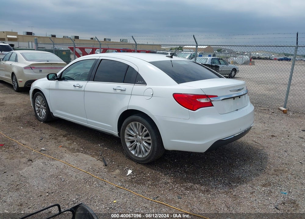 2012 CHRYSLER 200 LIMITED VIN: 1C3CCBCG3CN189439