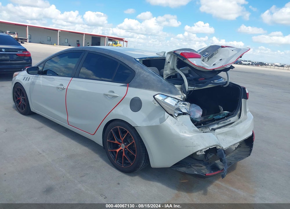 2015 KIA FORTE LX VIN: KNAFK4A66F5363300