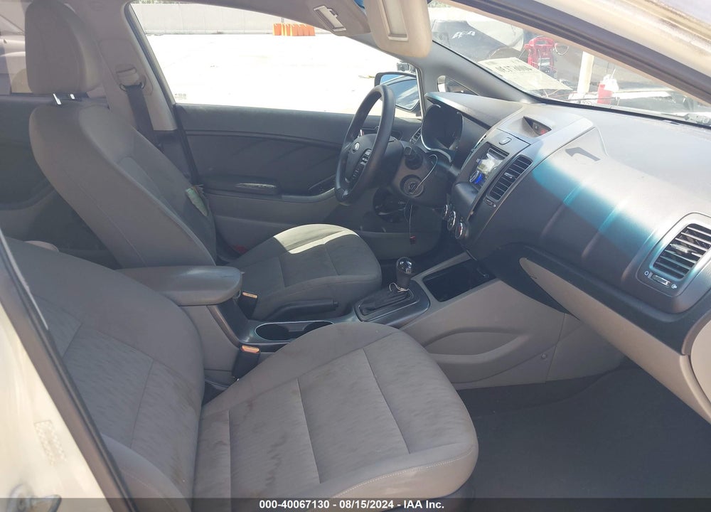 2015 KIA FORTE LX VIN: KNAFK4A66F5363300