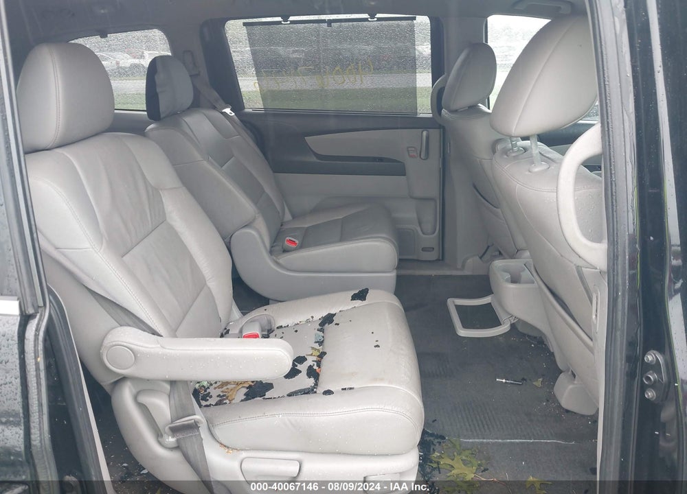 2011 HONDA ODYSSEY EX-L VIN: 5FNRL5H65BB038512