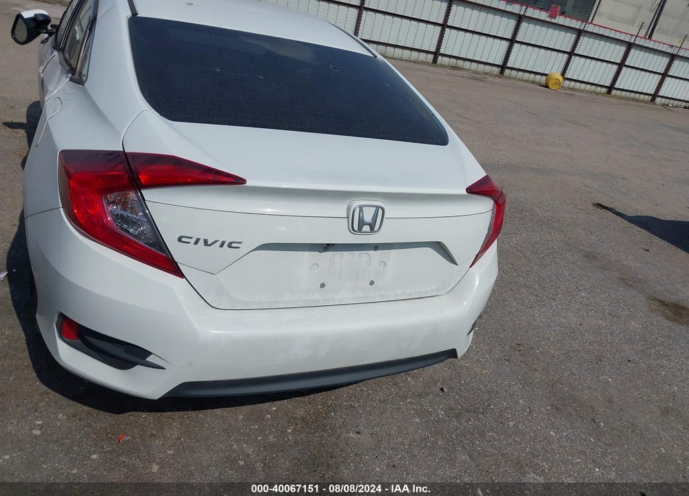 2018 HONDA CIVIC LX VIN: 2HGFC2F54JH503917