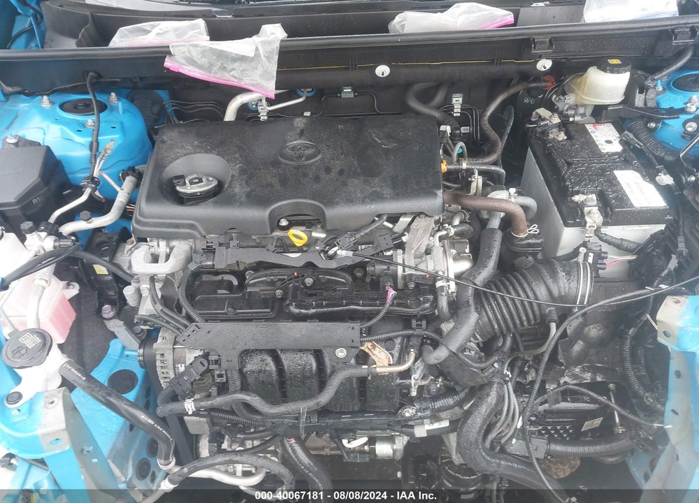 2021 TOYOTA RAV4 XLE VIN: JTMW1RFV7MD061326