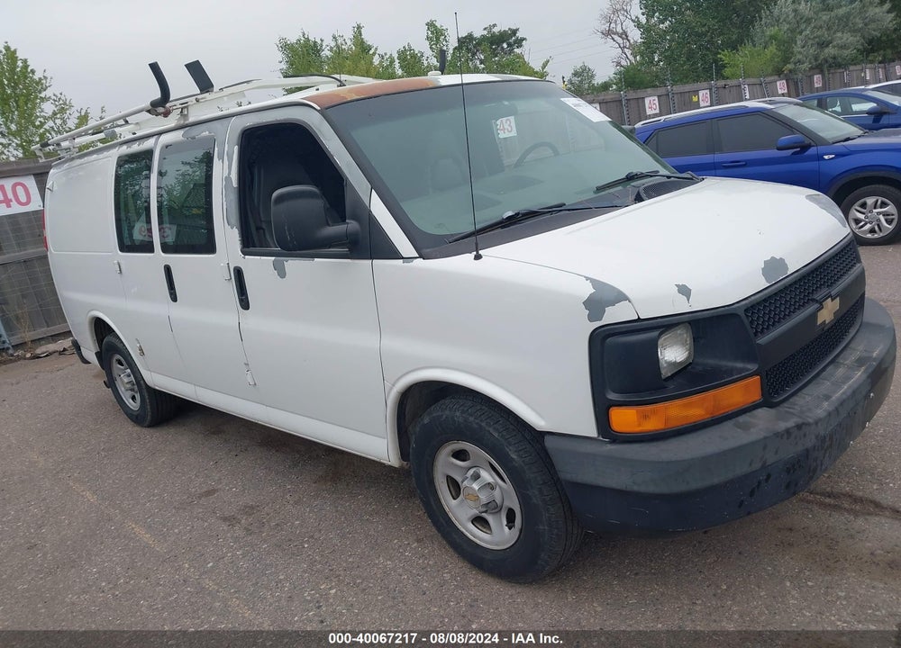 2003 CHEVROLET EXPRESS VIN: 1GCFG15XX31178045