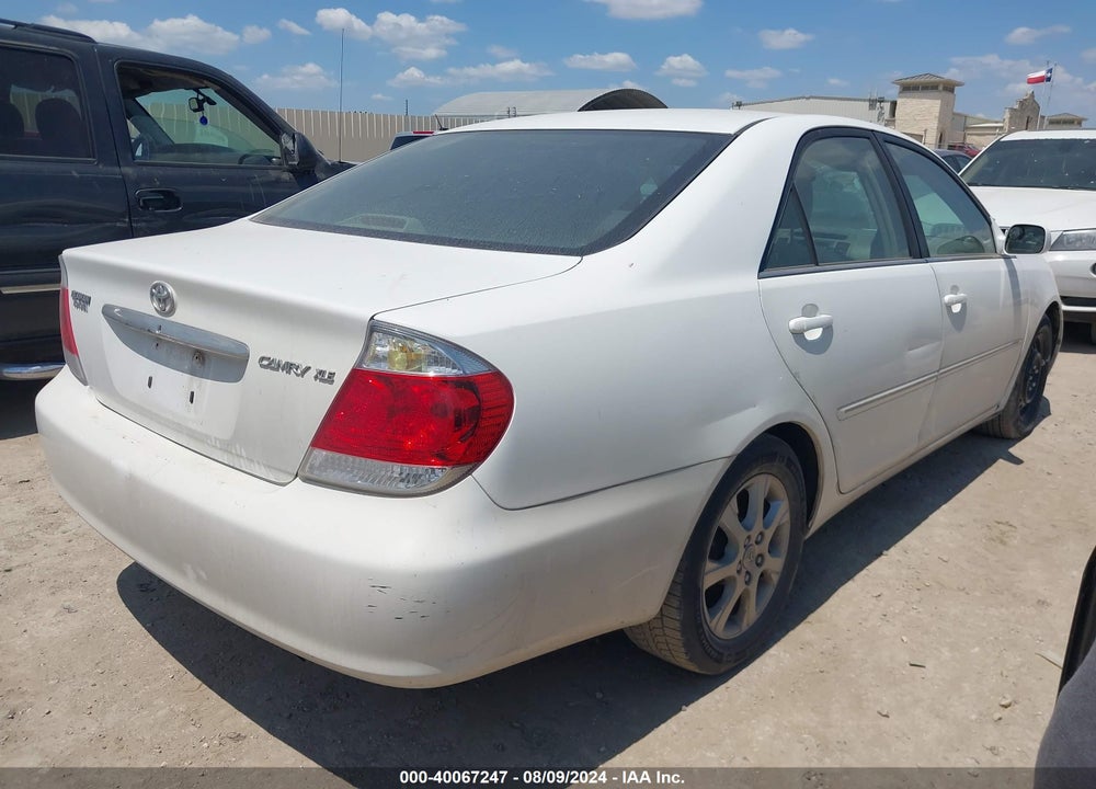 2006 TOYOTA CAMRY XLE VIN: 4T1BE32K46U704841