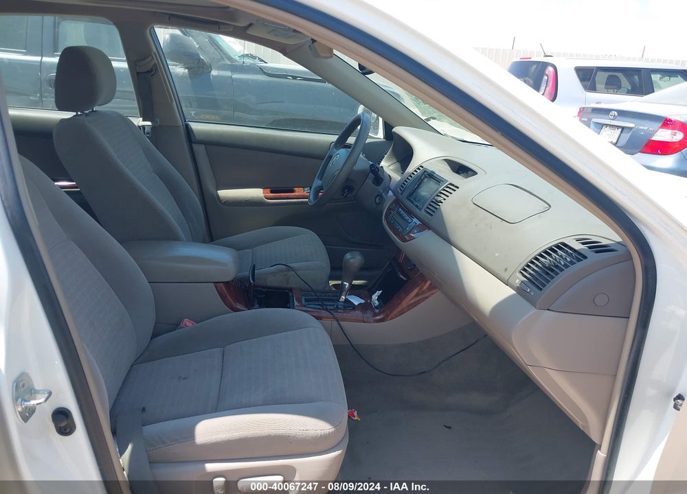 2006 TOYOTA CAMRY XLE VIN: 4T1BE32K46U704841