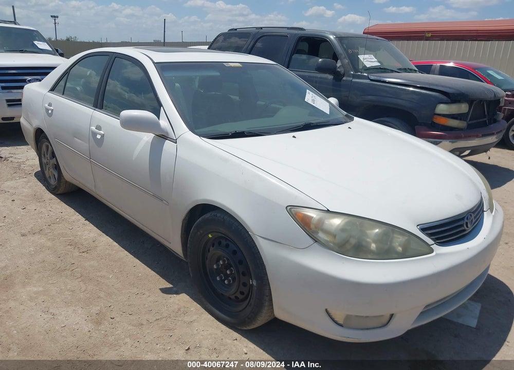 2006 TOYOTA CAMRY XLE VIN: 4T1BE32K46U704841