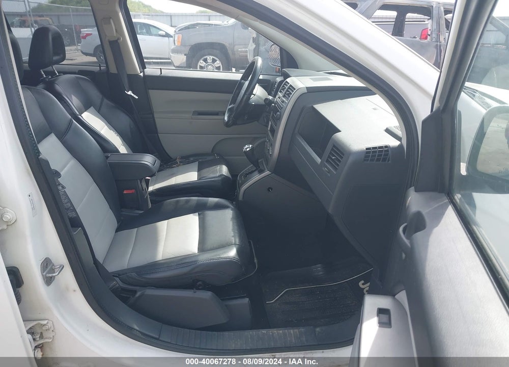 2007 JEEP COMPASS VIN: 1J8FF57W97D581851