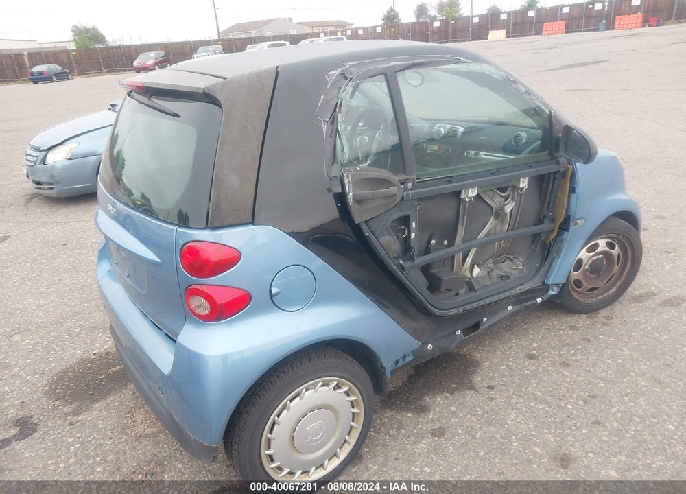 2013 SMART FORTWO PASSION/PURE VIN: WMEEJ3BA2DK689254