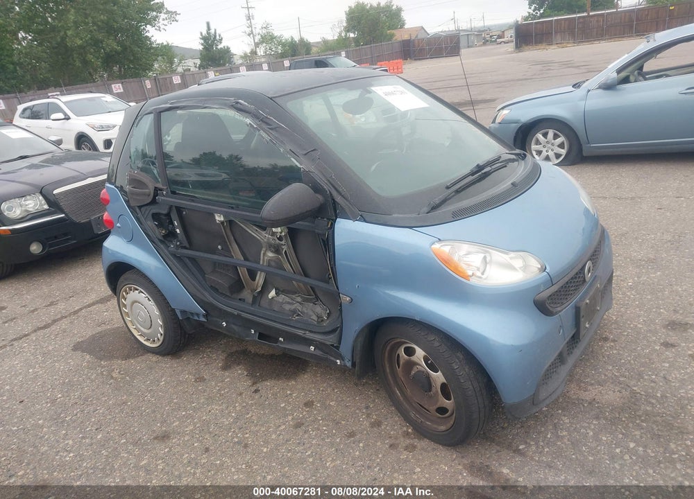 2013 SMART FORTWO PASSION/PURE VIN: WMEEJ3BA2DK689254