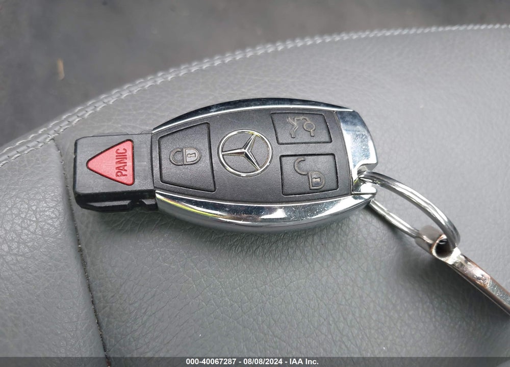 2007 MERCEDES-BENZ CLK 350 VIN: WDBTJ56HX7F216772