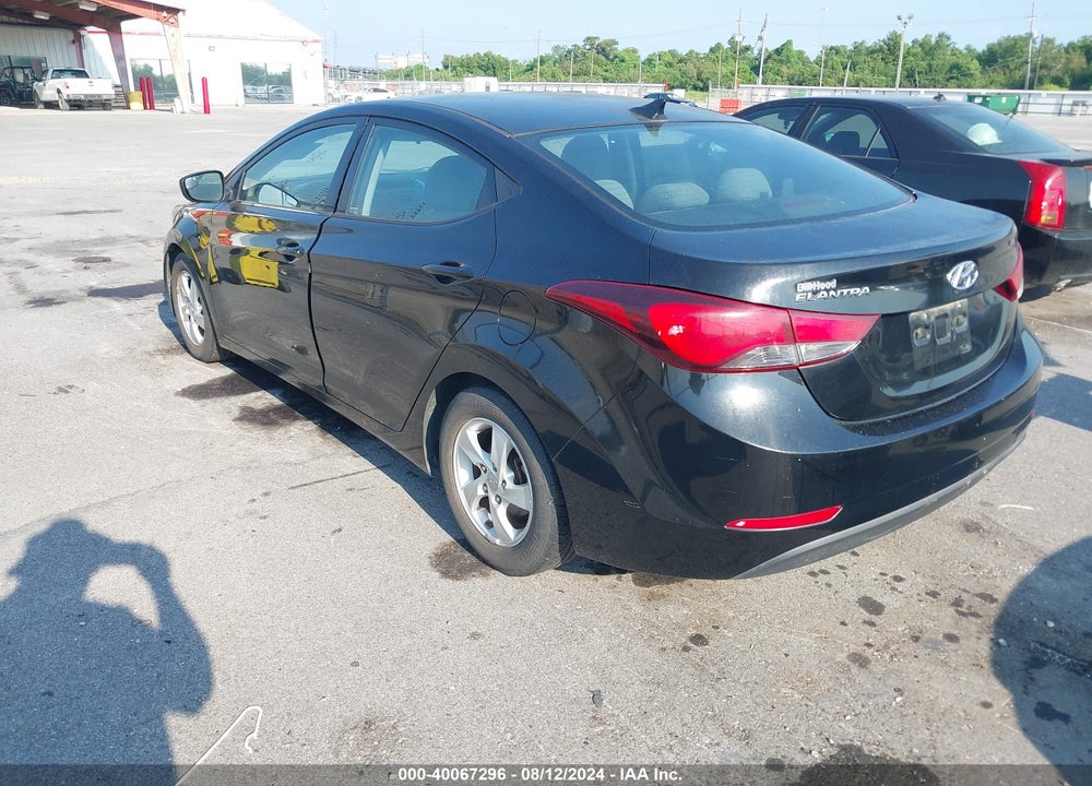 2015 HYUNDAI ELANTRA SE VIN: 5NPDH4AE8FH567533