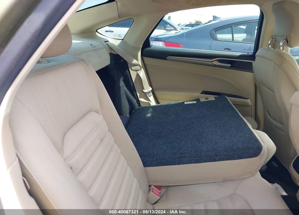 2013 FORD FUSION SE VIN: 3FA6P0HR8DR194944