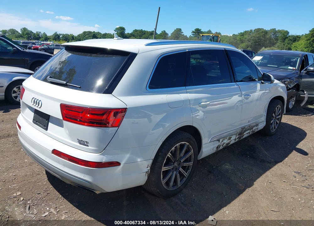 2017 AUDI Q7 3.0T PREMIUM VIN: WA1LAAF76HD008560