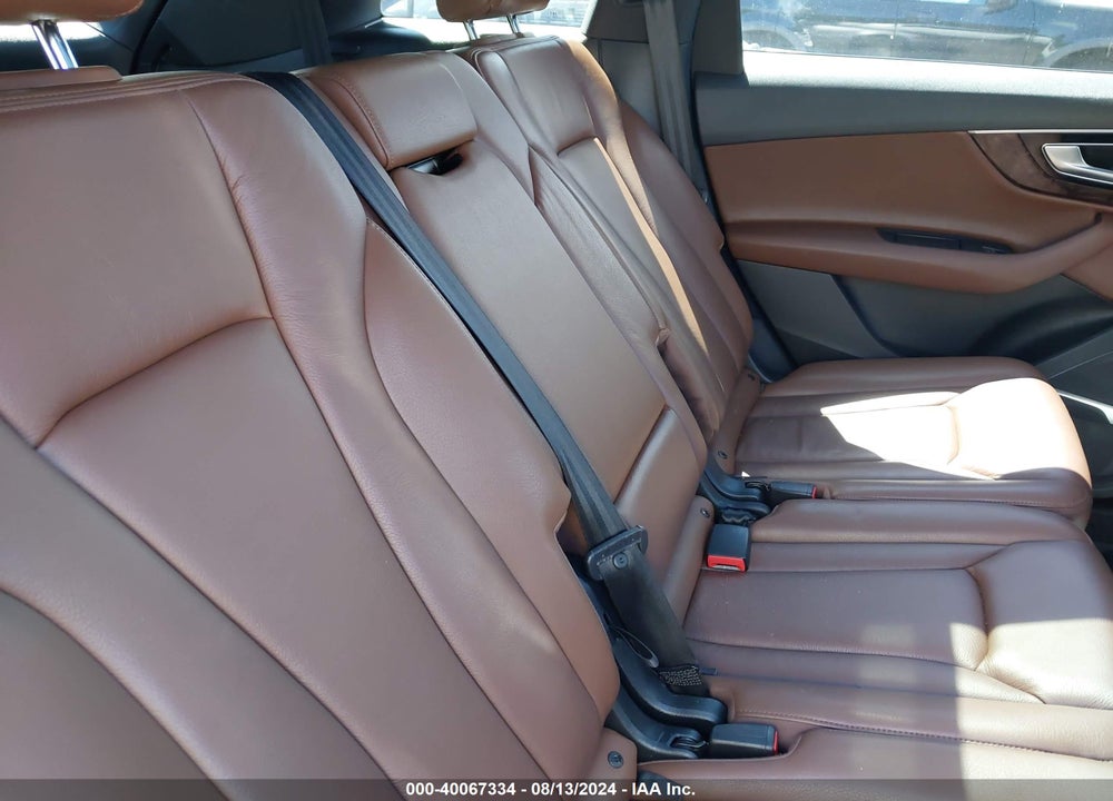 2017 AUDI Q7 3.0T PREMIUM VIN: WA1LAAF76HD008560