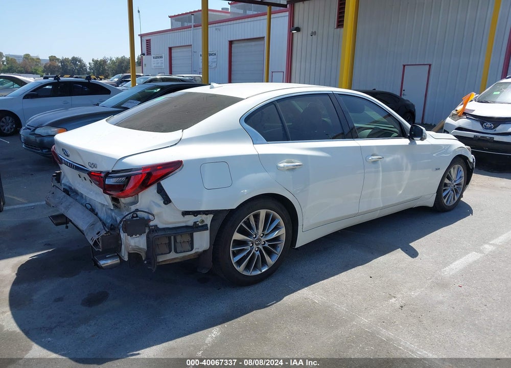 2018 INFINITI Q50 3.0T LUXE VIN: JN1EV7AP2JM350870