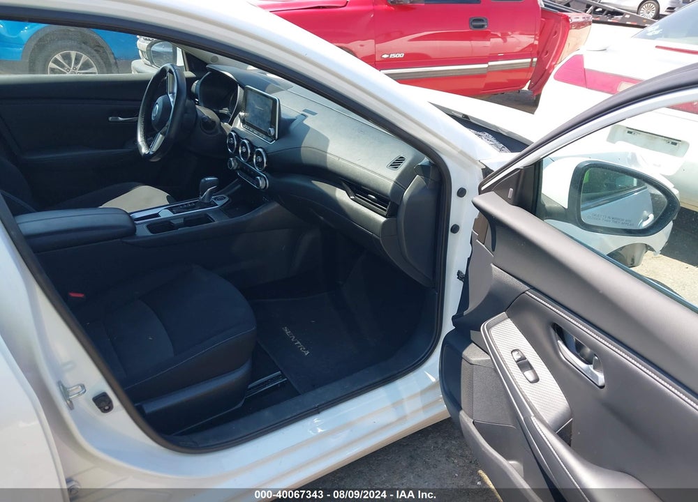 2022 NISSAN SENTRA SV XTRONIC CVT VIN: 3N1AB8CV9NY205577