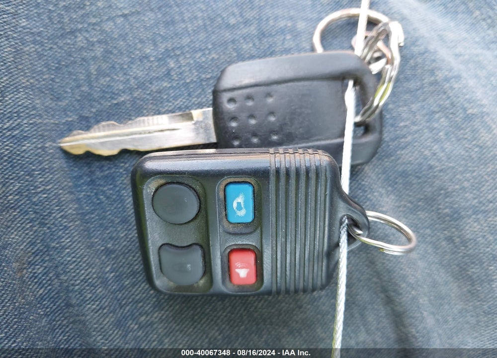2002 MERCURY SABLE GS VIN: 1MEFM50U32G649573