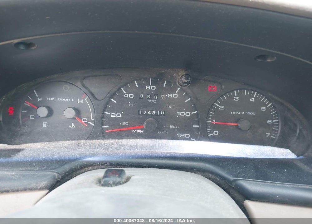 2002 MERCURY SABLE GS VIN: 1MEFM50U32G649573
