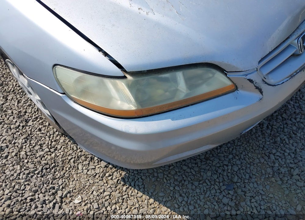 2001 HONDA ACCORD 2.3 LX VIN: 1HGCG32401A016416