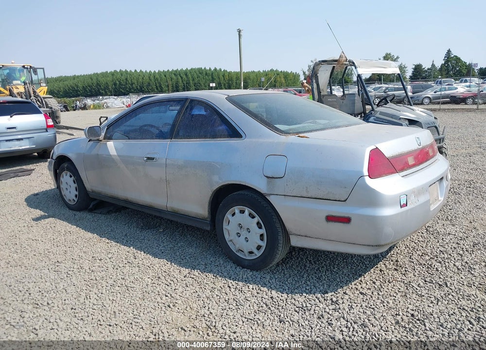 2001 HONDA ACCORD 2.3 LX VIN: 1HGCG32401A016416