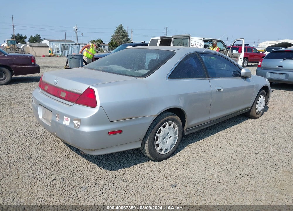 2001 HONDA ACCORD 2.3 LX VIN: 1HGCG32401A016416