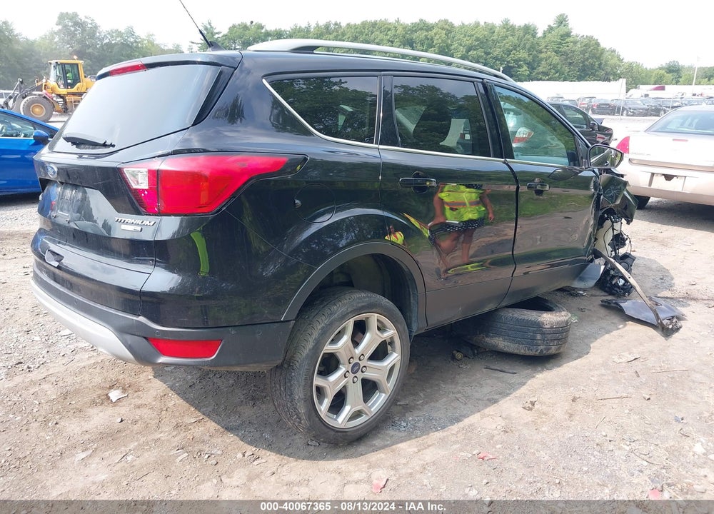 2019 FORD ESCAPE TITANIUM VIN: 1FMCU9J91KUA28206