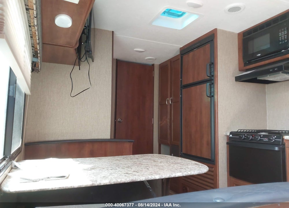 2016 KEYSTONE PASSPORT EXPRESS SER VIN: 4YDT23829GX415993