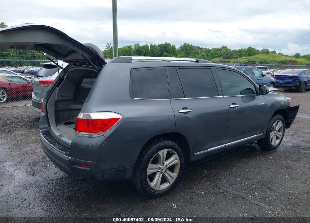 2013 TOYOTA HIGHLANDER LIMITED V6 VIN: 5TDDK3EH5DS257427
