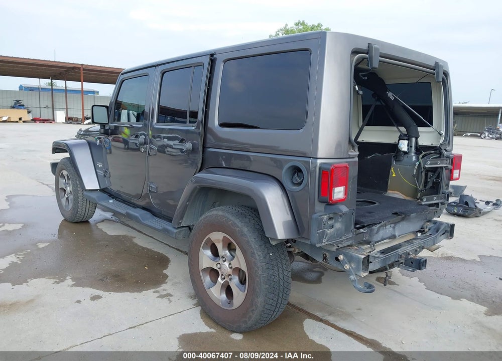 2017 JEEP WRANGLER UNLIMITED SAHARA 4X4 VIN: 1C4BJWEG9HL680487