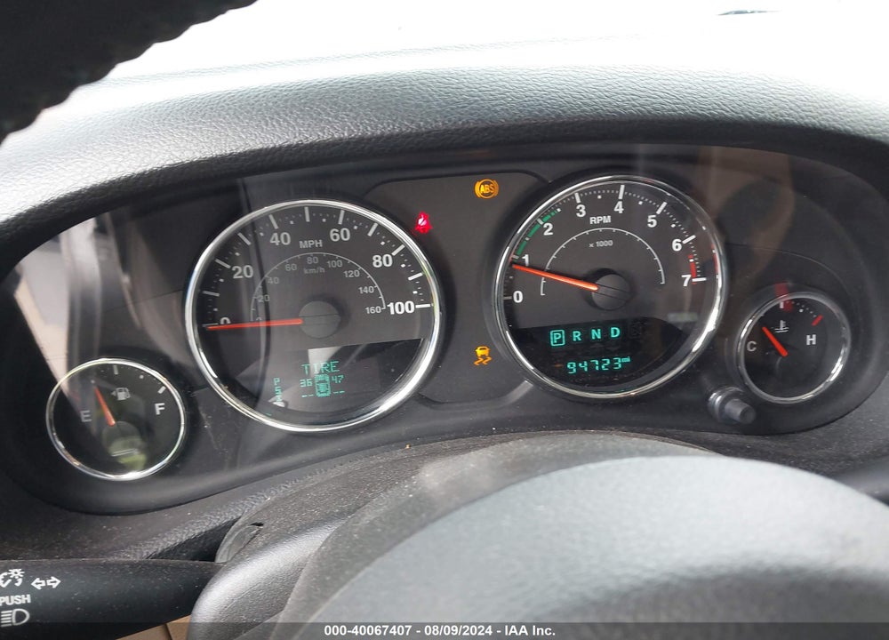 2017 JEEP WRANGLER UNLIMITED SAHARA 4X4 VIN: 1C4BJWEG9HL680487