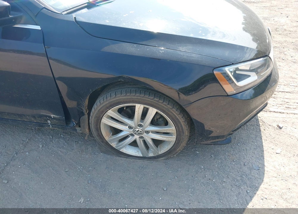 2015 VOLKSWAGEN JETTA 2.0L TDI SEL VIN: 3VWLA7AJ5FM203267