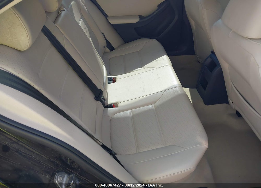 2015 VOLKSWAGEN JETTA 2.0L TDI SEL VIN: 3VWLA7AJ5FM203267