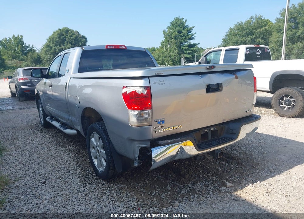 2011 TOYOTA TUNDRA GRADE 4.6L V8 VIN: 5TFUM5F17BX018928
