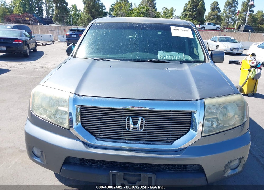 2009 HONDA PILOT EX VIN: 5FNYF38449B003301