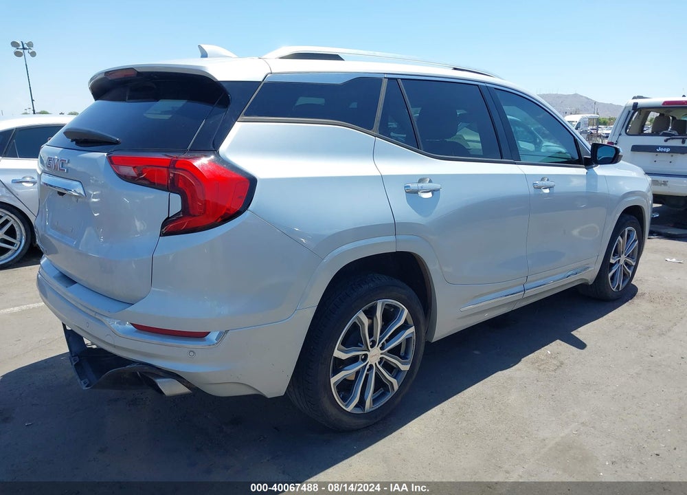 2018 GMC TERRAIN DENALI VIN: 3GKALSEX8JL141338