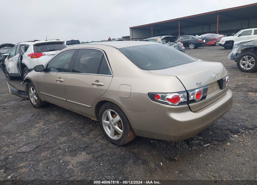 2003 HONDA ACCORD 2.4 LX VIN: 1HGCM56323A035588