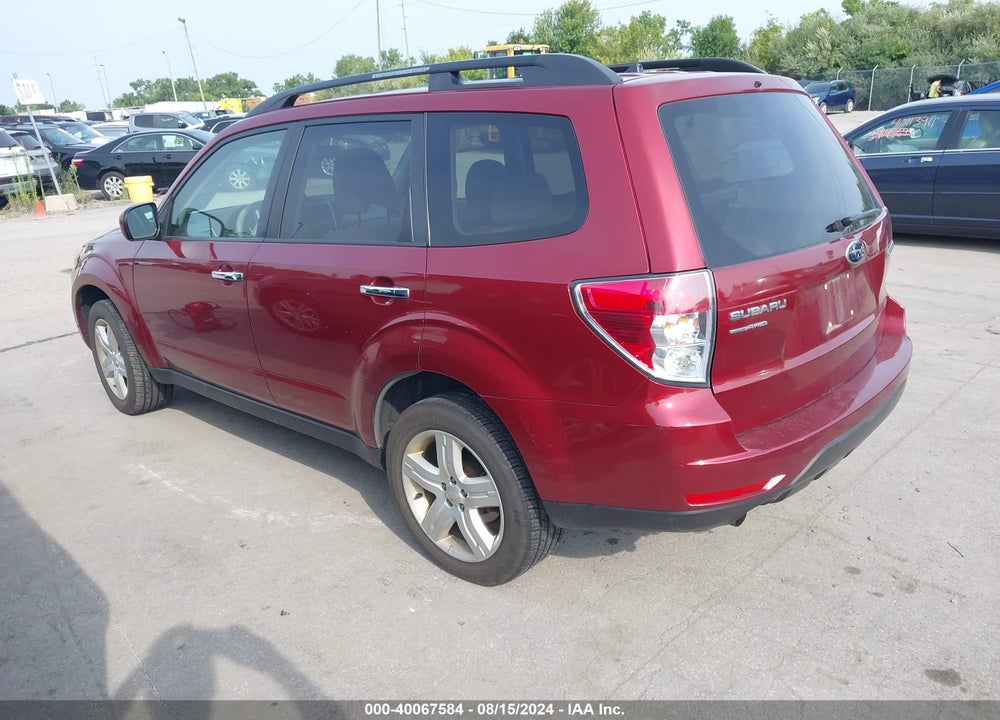 2010 SUBARU FORESTER 2.5X PREMIUM VIN: JF2SH6CC3AH749244